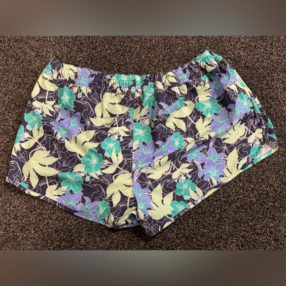 Columbia Gray Green Floral Shorts With Pockets Size XXL Extra Large - Picture 4 of 5